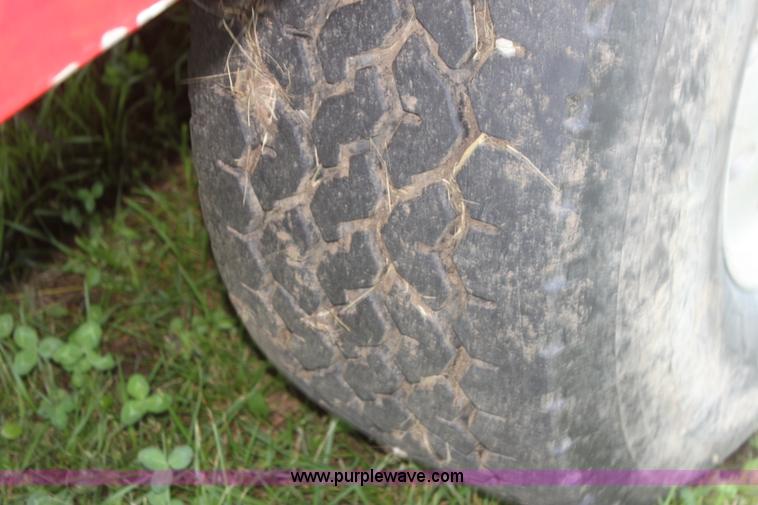 image for item I7395 2001 Volvo WG Super Stone Slinger semi truck