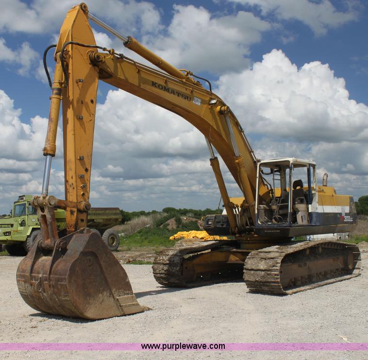 image for item I7402 Komatsu PC300LC-5L excavator