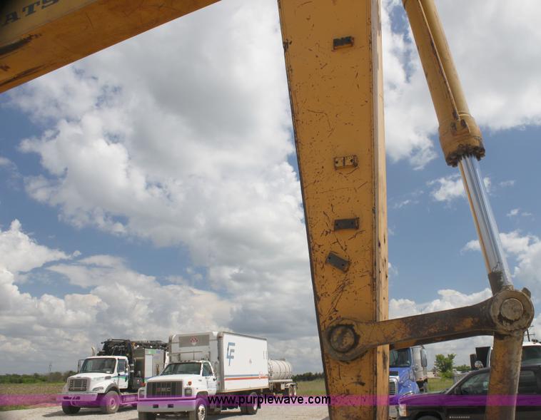 image for item I7402 Komatsu PC300LC-5L excavator