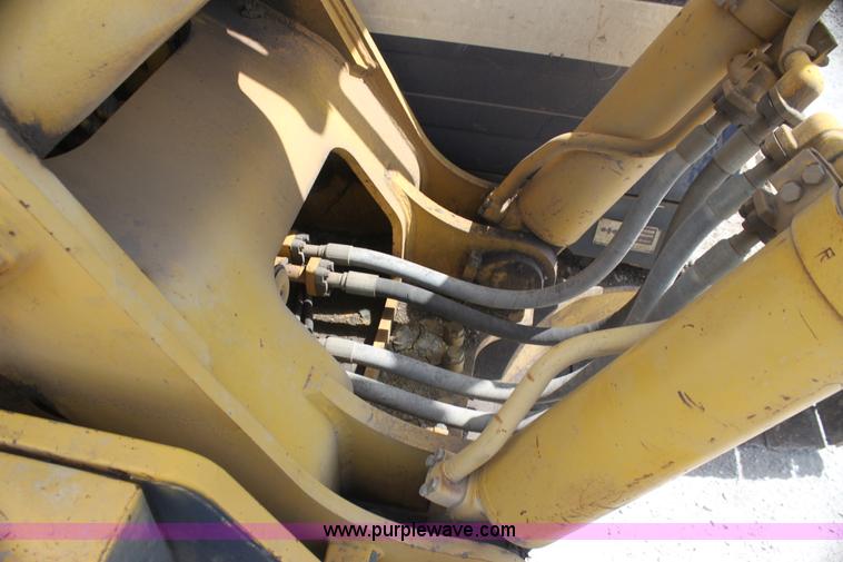 image for item I7402 Komatsu PC300LC-5L excavator