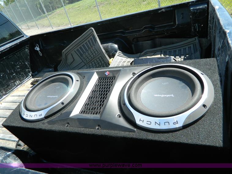 image for item AD9779 2000 GMC Sonoma Ext. Cab pickup truck