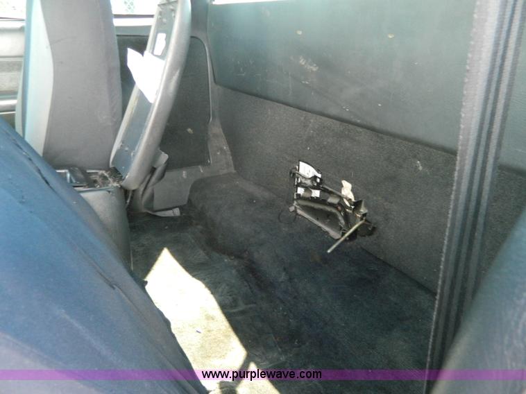 image for item AD9779 2000 GMC Sonoma Ext. Cab pickup truck