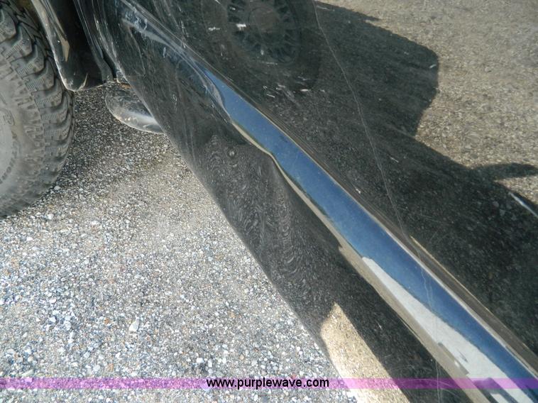 image for item AD9779 2000 GMC Sonoma Ext. Cab pickup truck