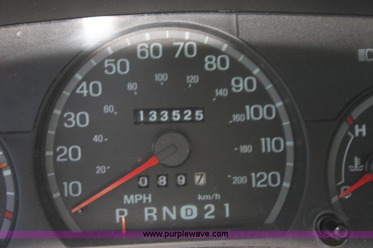 image for item AJ9423 2001 Ford Crown Victoria LX