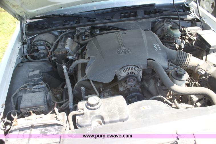 image for item AJ9423 2001 Ford Crown Victoria LX