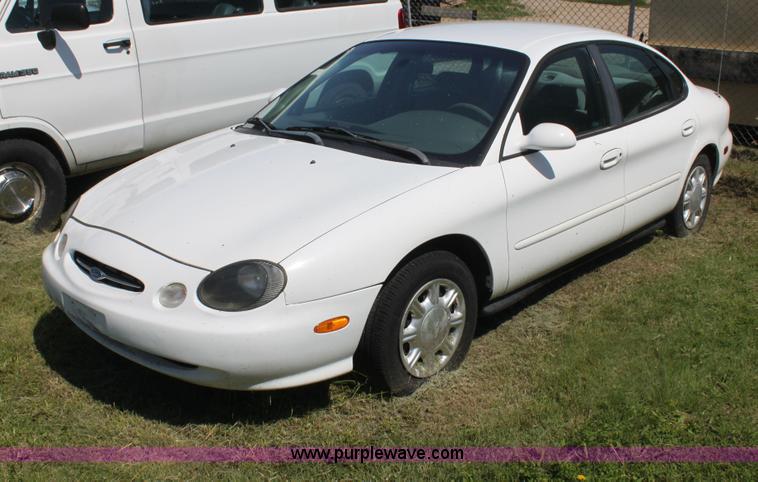 image for item AJ9426 1998 Ford Taurus LX