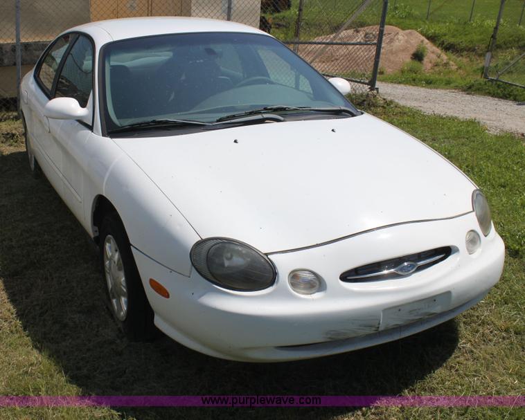 image for item AJ9426 1998 Ford Taurus LX