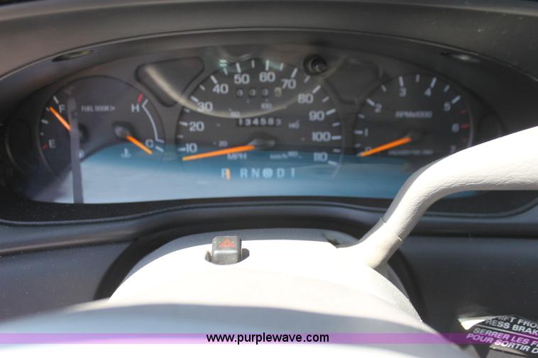 image for item AJ9426 1998 Ford Taurus LX