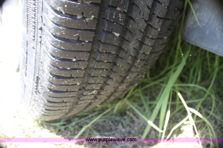 image for item AJ9426 1998 Ford Taurus LX