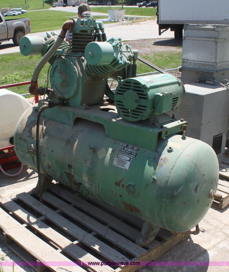 image for item AJ9441 1980 three stage air compressor