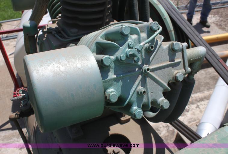 image for item AJ9441 1980 three stage air compressor