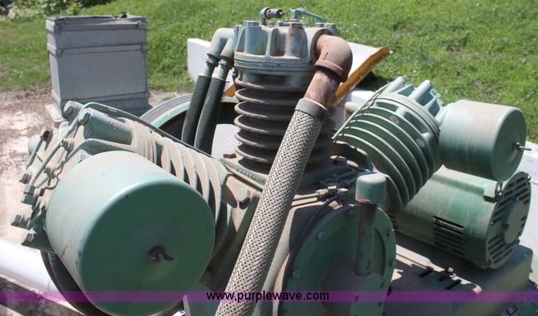 image for item AJ9441 1980 three stage air compressor