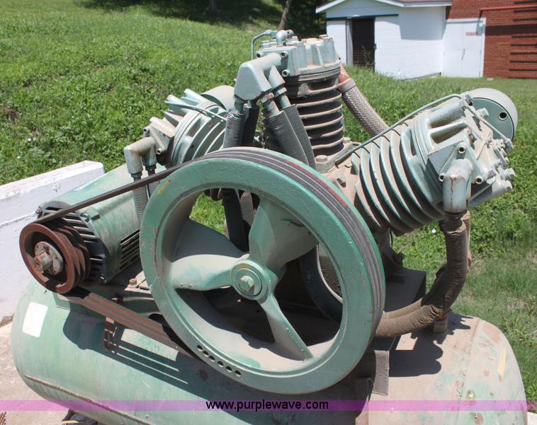 image for item AJ9441 1980 three stage air compressor