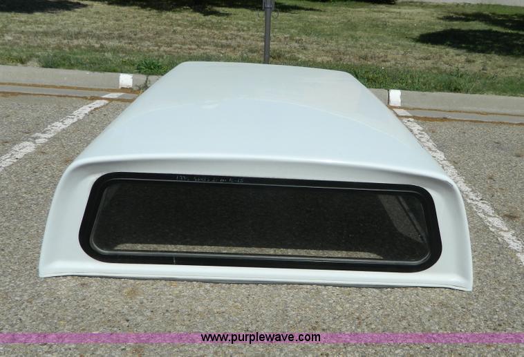 image for item AL9972 Fiberglass truck topper