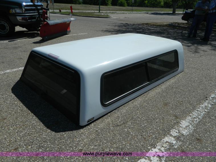 image for item AL9972 Fiberglass truck topper