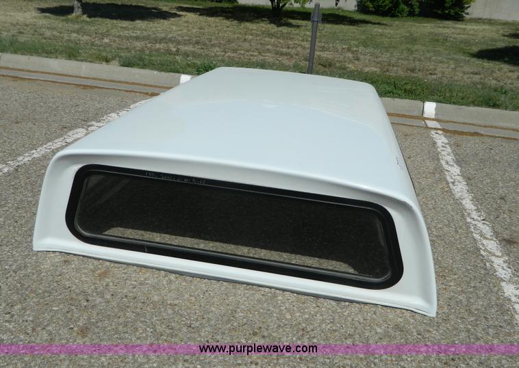 image for item AL9972 Fiberglass truck topper