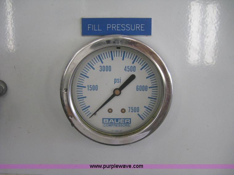 image for item AS9070 Bauer BF150 cascade SCBA fill station