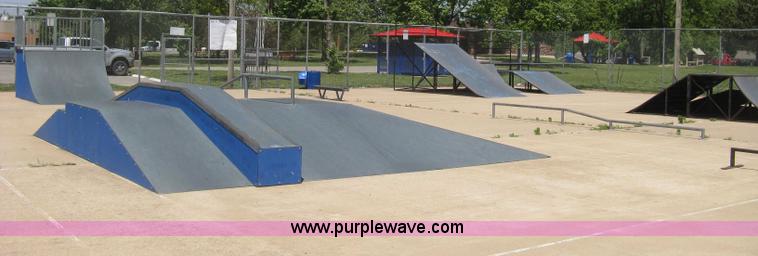 image for item AS9147 Shop built skate park ramp and skate features