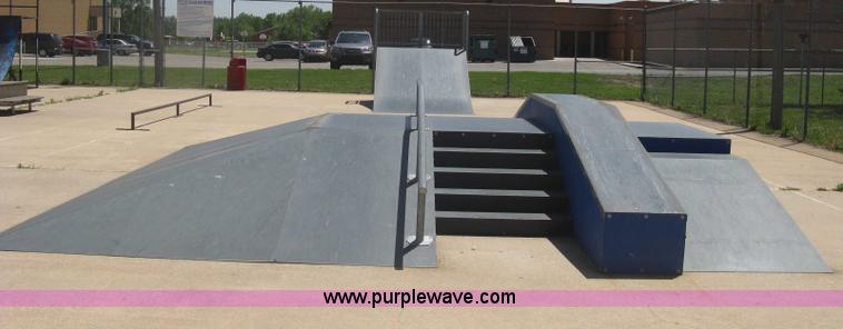 image for item AS9147 Shop built skate park ramp and skate features