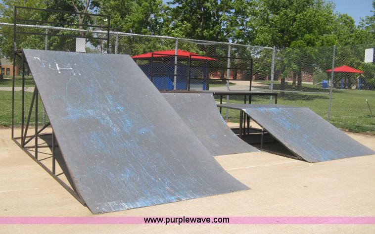image for item AS9147 Shop built skate park ramp and skate features