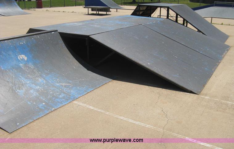 image for item AS9147 Shop built skate park ramp and skate features