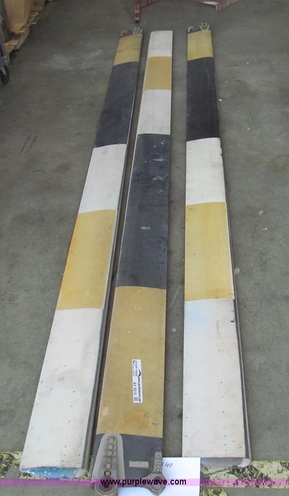 image for item AY9210 (3) Switzer main rotary blades