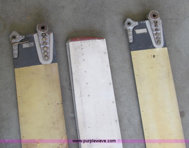 image for item AY9210 (3) Switzer main rotary blades