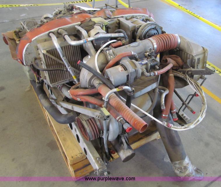 image for item AY9249 Continental aircraft engine