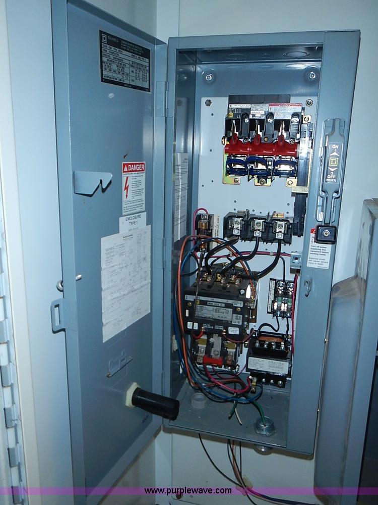 image for item AZ9843 Metal cabinet