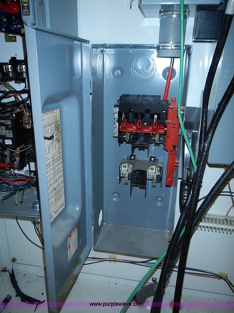 image for item AZ9843 Metal cabinet