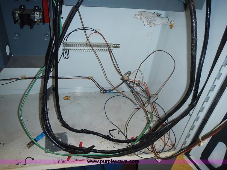 image for item AZ9843 Metal cabinet