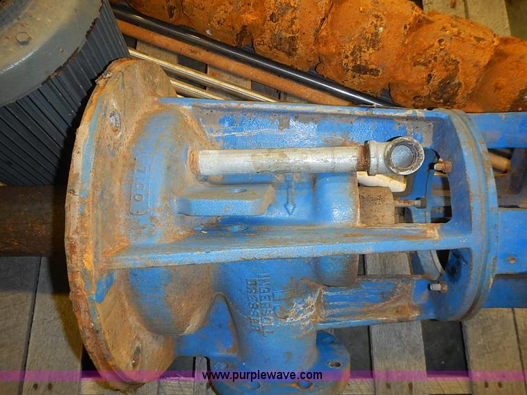 image for item AZ9846 Assorted equipment