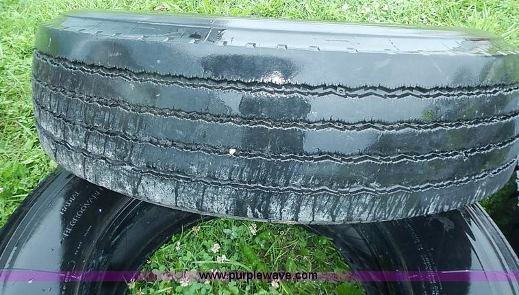 image for item AZ9850 (3) assorted used tires