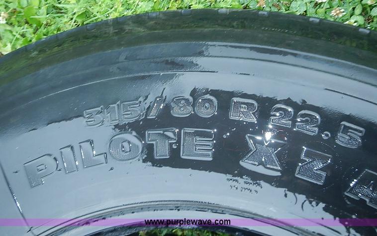 image for item AZ9850 (3) assorted used tires