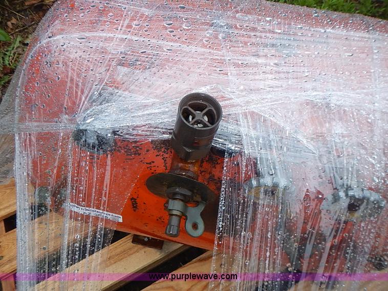 image for item AZ9856 40 gallon frame mount propane truck tank