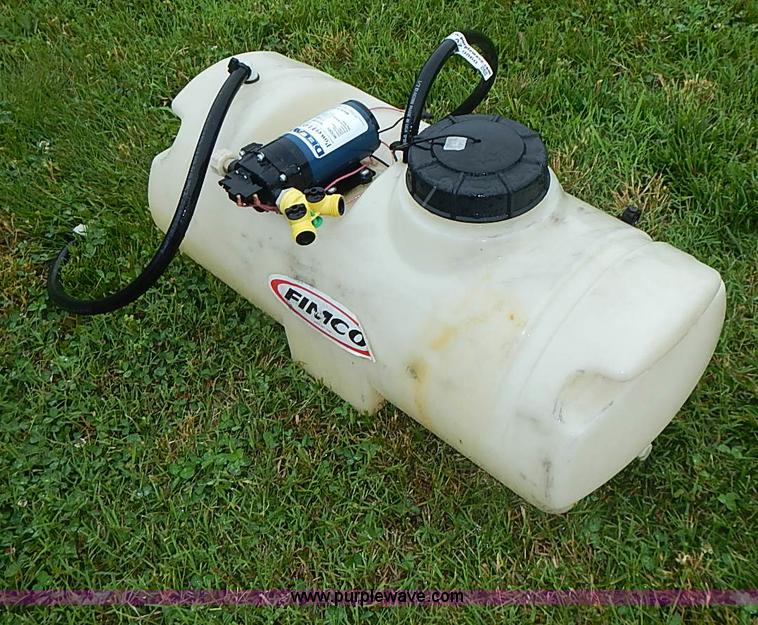 image for item AZ9860 Fimco 14 gallon sprayer
