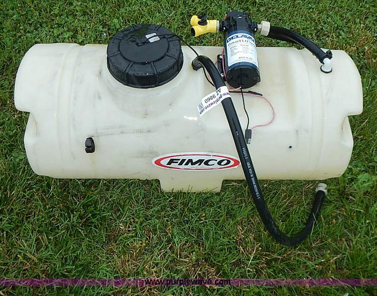 image for item AZ9860 Fimco 14 gallon sprayer