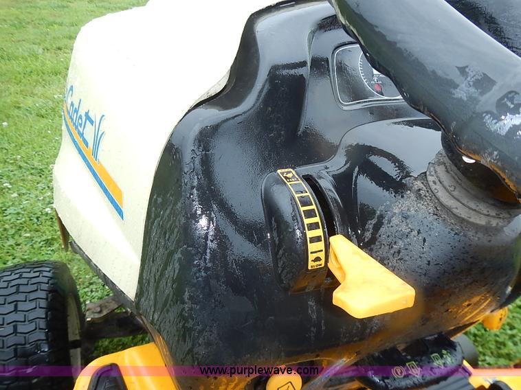 2006 Cub Cadet 2500 series lawn mower in Abilene, KS Item AZ9862 sold
