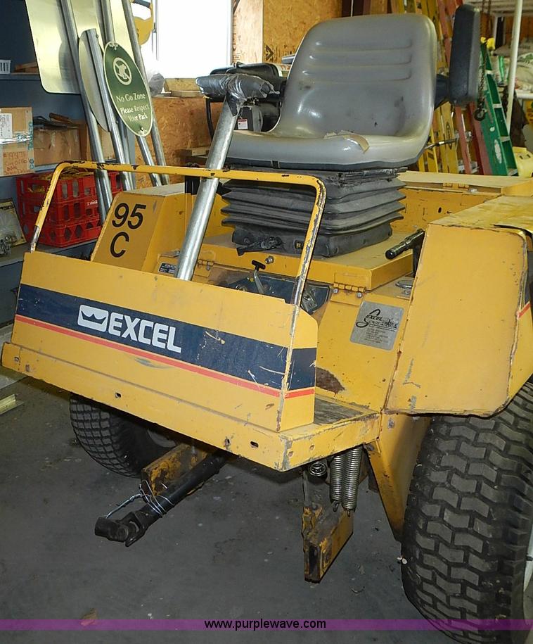 image for item AZ9865 Excel 4300 Hustler lawn mower