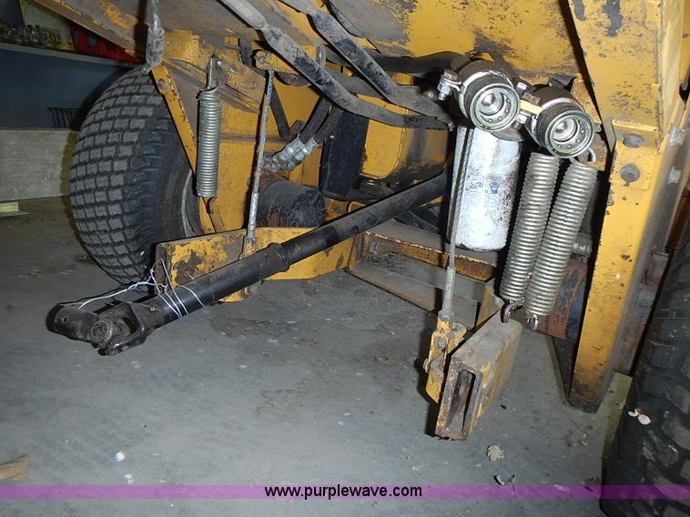 image for item AZ9865 Excel 4300 Hustler lawn mower