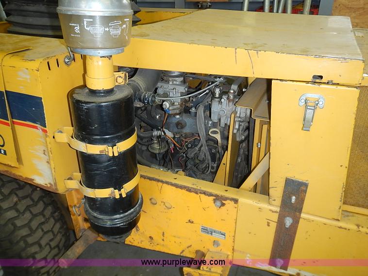 image for item AZ9865 Excel 4300 Hustler lawn mower