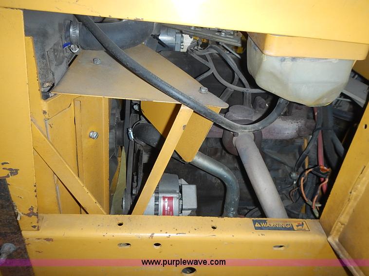 image for item AZ9865 Excel 4300 Hustler lawn mower