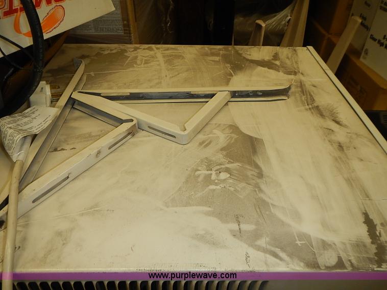 image for item AZ9877 Friedrich SS16L30-E window air conditioner