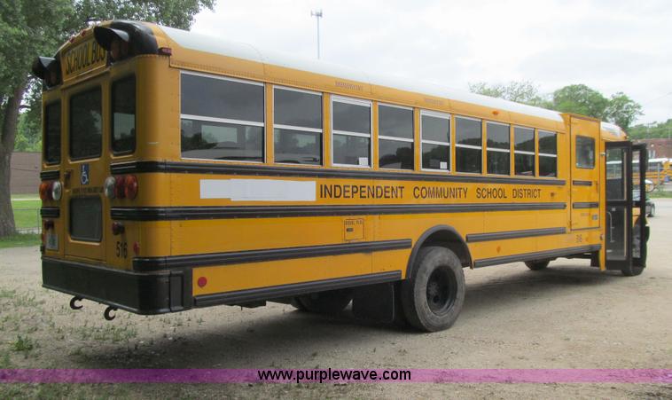 image for item E4894 2006 International IC school bus