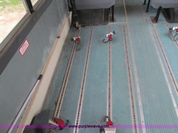 image for item E4894 2006 International IC school bus