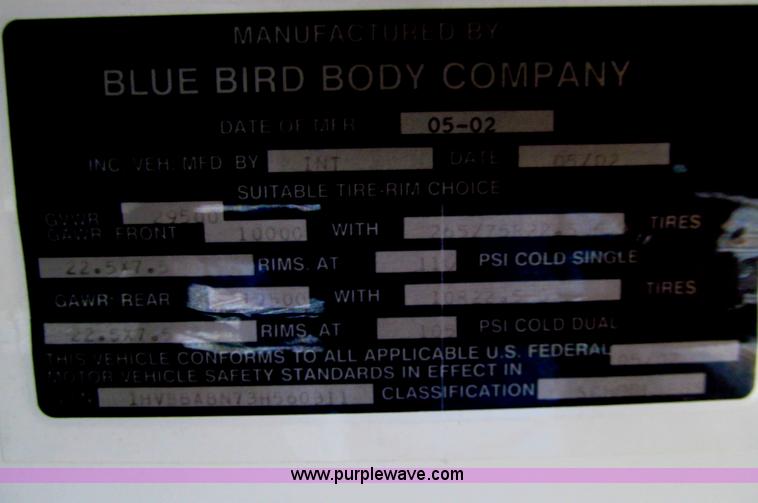 image for item E4895 2003 International 3800 school bus