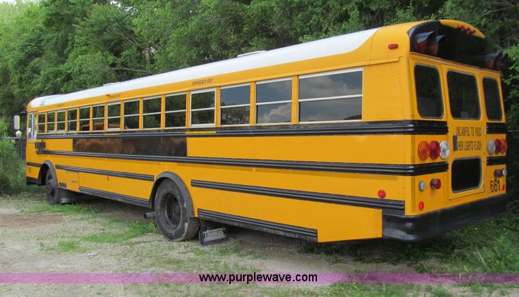 image for item E4896 2003 Thomas Built Saf-T-Liner MVP EF school bus