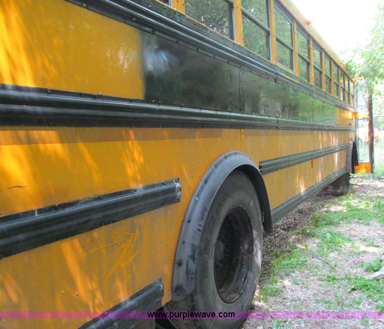 image for item E4896 2003 Thomas Built Saf-T-Liner MVP EF school bus