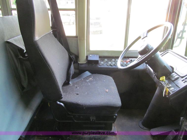 image for item E4896 2003 Thomas Built Saf-T-Liner MVP EF school bus