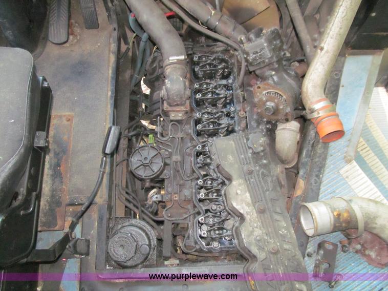 image for item E4896 2003 Thomas Built Saf-T-Liner MVP EF school bus